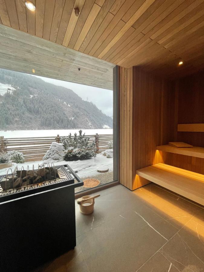 Zelloon Boutique Hotel Zell am Ziller Esterno foto